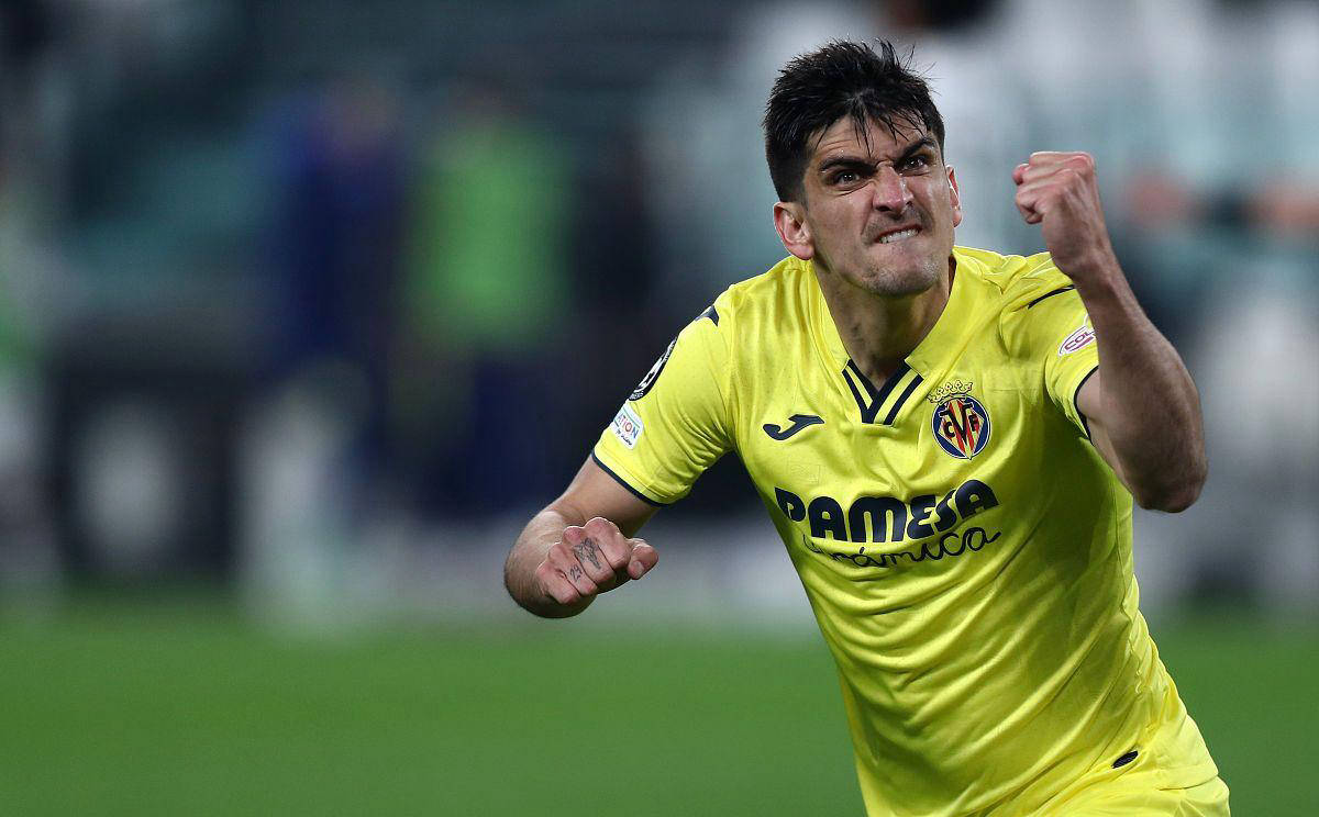 清晨比利亚雷亚尔备战西甲,更衣室发声细节曝光,压力陡增,训练强度明显提升 清晨比利亚雷亚尔备战西甲,更衣室发声细节曝光,压力陡增,训练强度明显提升