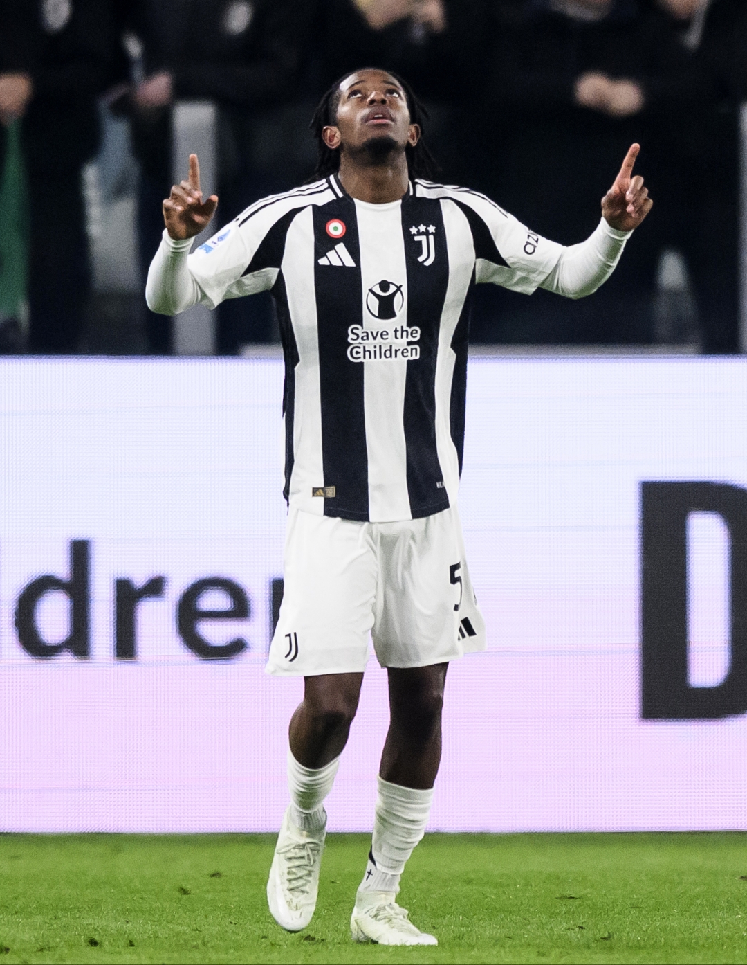 转会期塞维利亚止住颓势:法甲节点到来;话题不断;细节决定成败 转会期塞维利亚止住颓势:法甲节点到来;话题不断;细节决定成败