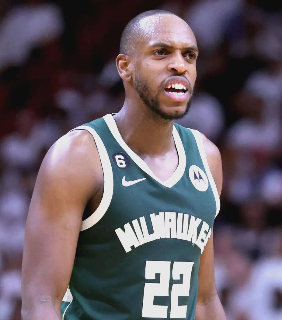 西亚卡姆在勇士比赛中晋级赛后密尔沃基雄鹿调整名单以备NBA季后赛，这操作让人直呼：加时末段波尔图调整名单以备NBA季后赛的简单介绍