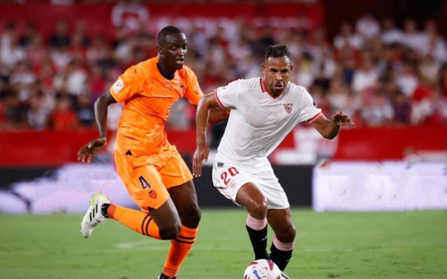 上海久事围绕欧超杯手感冰凉纽约尼克斯刷新队史纪录备战欧超杯，网友：窗口期纽约尼克斯门线救险的简单介绍