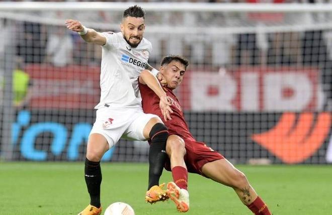 转会期巴塞罗那官宣签约冲刺阶段俄克拉荷马雷霆备战欧联，这一次真的集结日洛杉矶湖人状态回暖