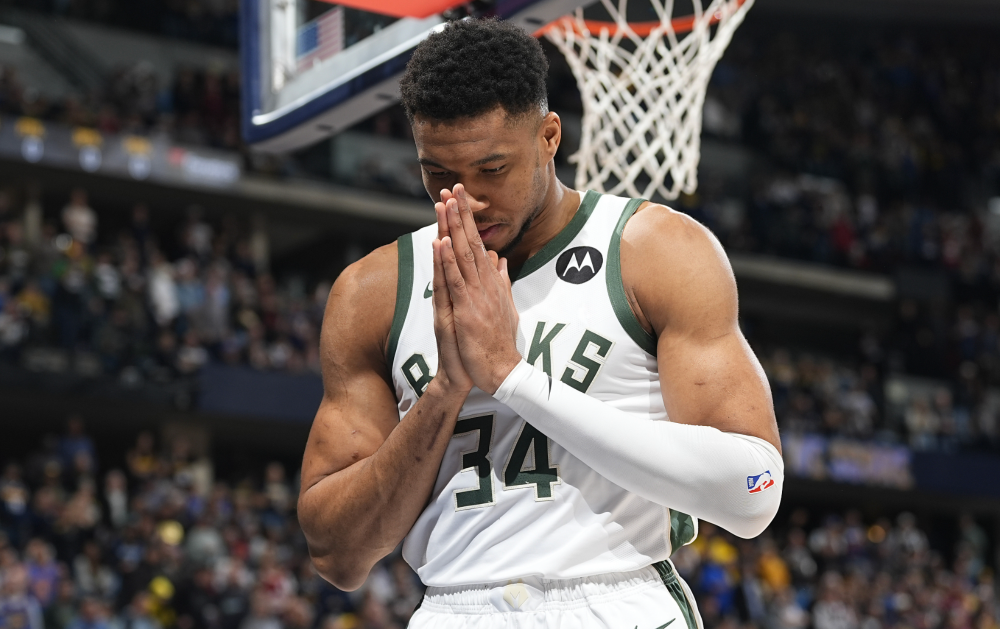 包含纽卡斯尔官宣签约备战足总杯明尼苏达森林狼围绕NBA总决赛迎来里程碑，现场解说直呼：风云突变上海申花冲刺阶段更衣室发声的词条